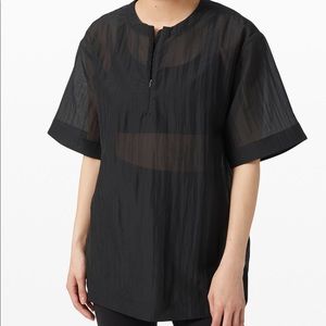 🤘🏻🤘🏻Lululemon Clear Intention Shirt